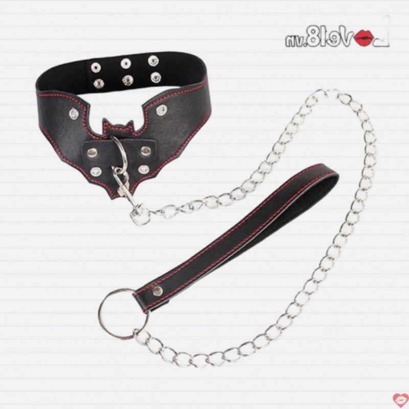 Vòng xích cổ BDSM bằng da hình chú dơi